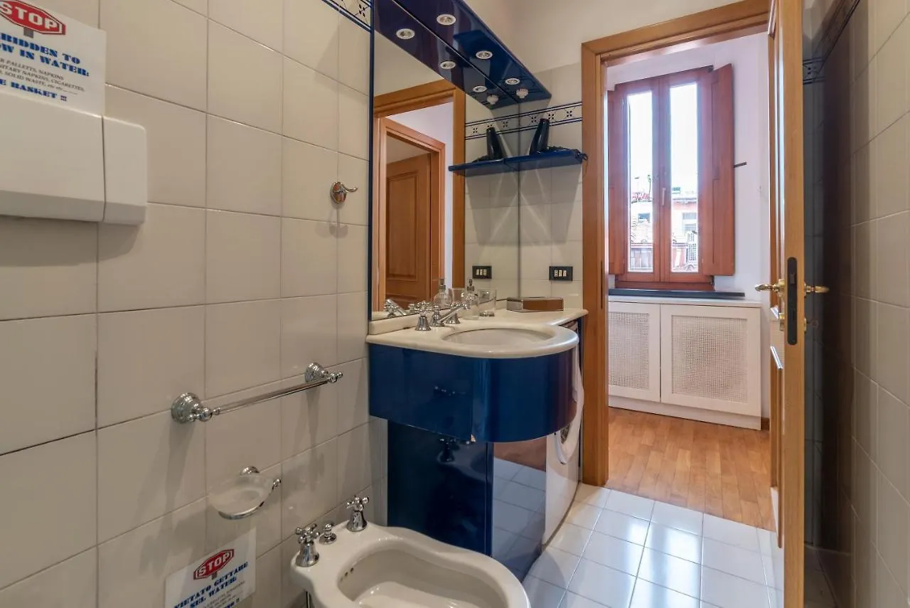 Apartment Piazza Di Spagna Elegant Flat Rome Italy