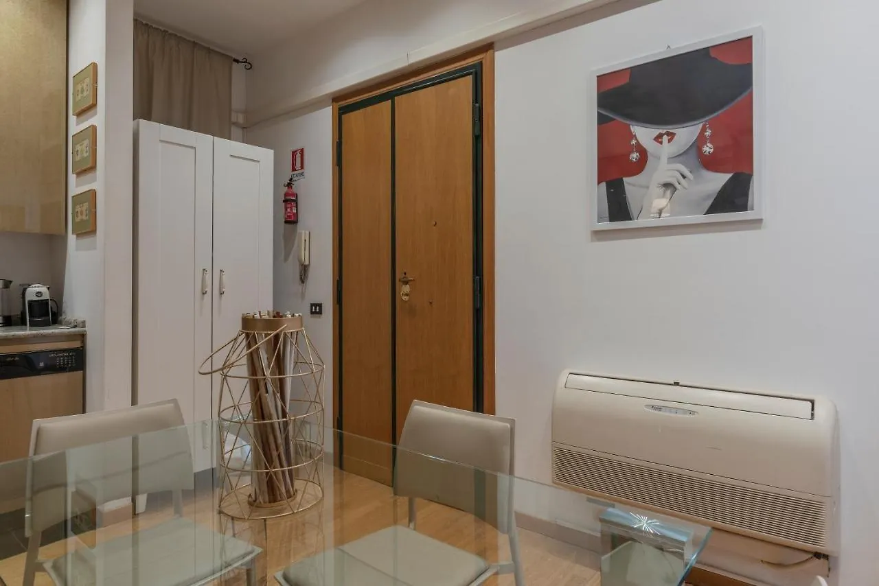 Piazza Di Spagna Elegant Flat Rome Apartment